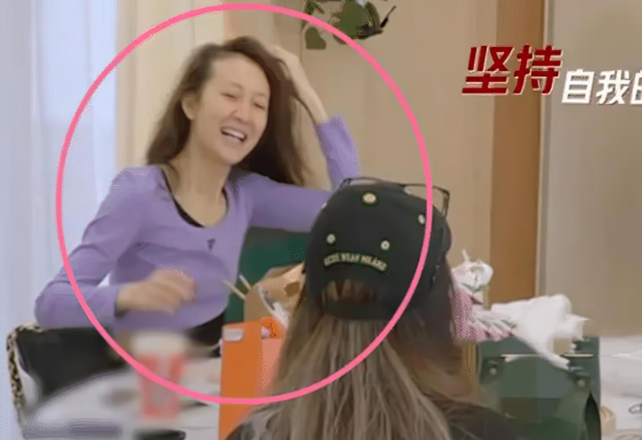 “人间水蜜桃”卸妆变大妈, 当红女艺人化妆堪比“整容”, 厉害!