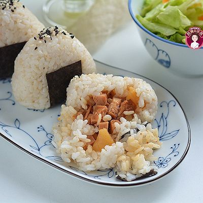沙拉酱|鸡肉萝卜紫菜包饭