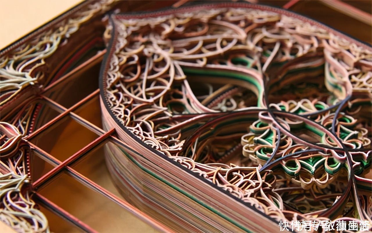 草图|他用时6个月,耗费200张纸,就为制作一个纸雕作品