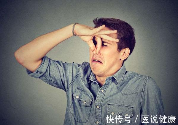消化酶|放屁频繁,还伴有难闻的气味,要重视起来,或与这5个因素有关