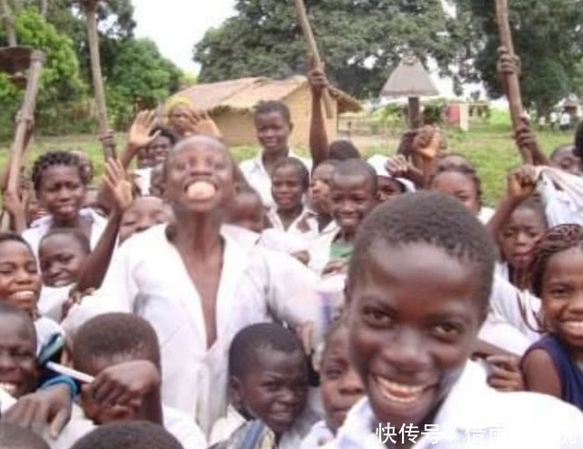 程序员|非洲人已经离不开中国假发?黑人朋友:你们的假发造福了我们