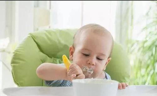 阶段|宝宝到这个阶段,说明可以断夜奶,妈妈这些行为会影响宝宝戒夜奶