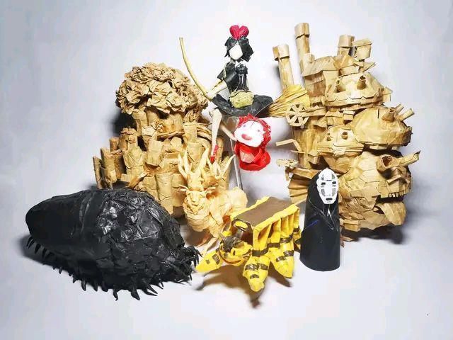 小右|手办是用啥做的网友用纸做手办,造型精美表情清晰,这是真大神