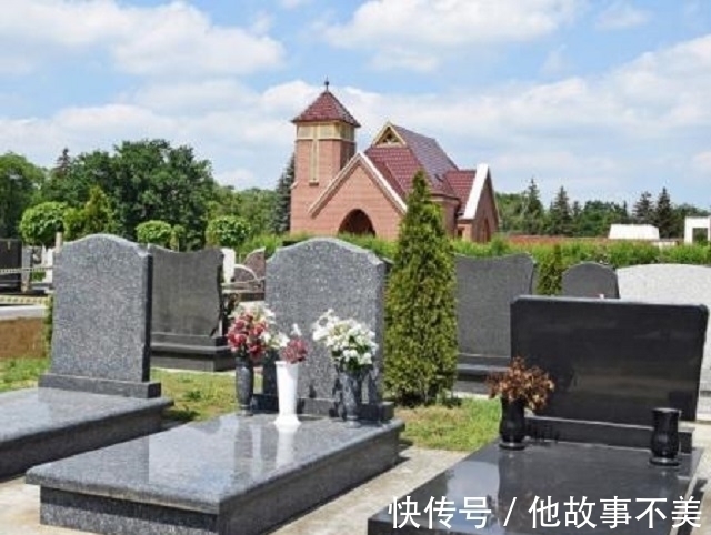 墓碑$墓碑上“故、显、考、妣”是什么意思?很多人都会混淆,可别弄错
