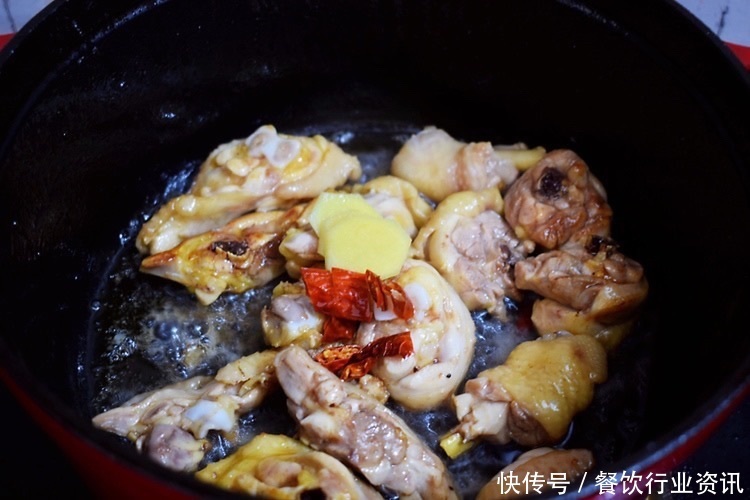  鸡腿|黄焖鸡在家做，味道一样鲜香下饭，6元随便吃，操作简单一看就会