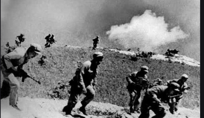 营长|志愿军营长告别未婚妻再赴战场,战友看到他的遗物,全都泪流满面