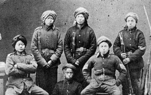 被俘|太平天国老照片清朝洋枪队被灭,被俘女兵下场