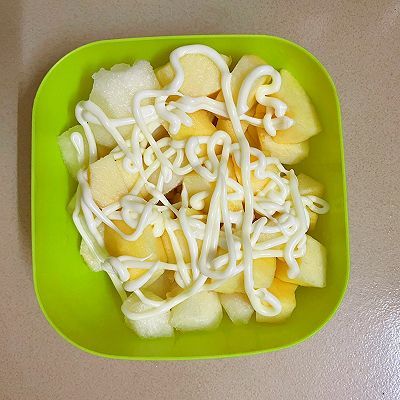 丘比香甜酱水果沙拉