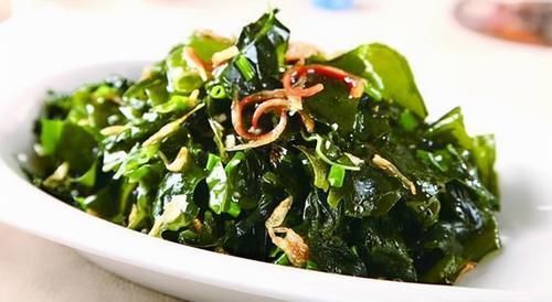 膳食纤维|女人想要身材好,常吃三种食物,刮油减脂,排毒养颜,越吃越漂亮