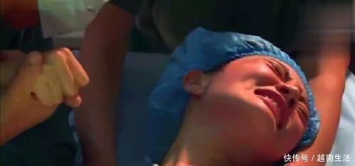 医生们|生孩子拉出“便便”很正常?产妇表示尴尬又酸爽,医生却说见多了