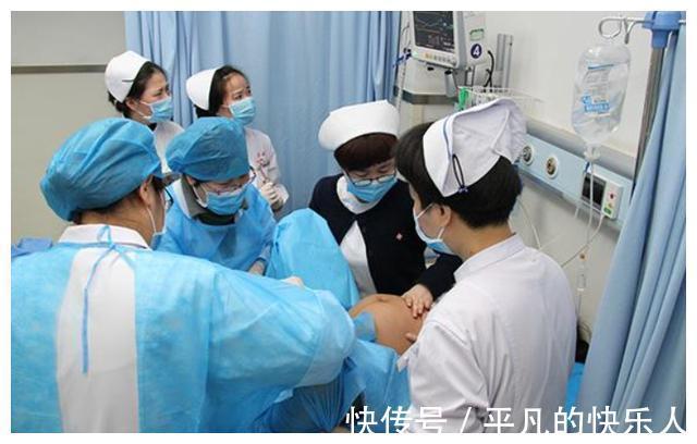 |分娩遇到“段子手”医护是什么体验？产妇：全程笑着生完的