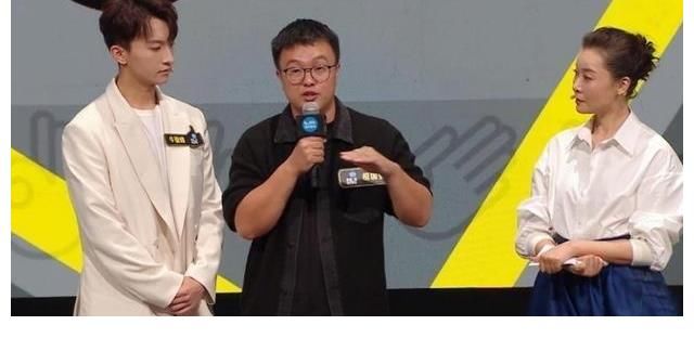 《導演請指教》開播，包貝爾晉級引爭議，節(jié)目組才是最大的贏家