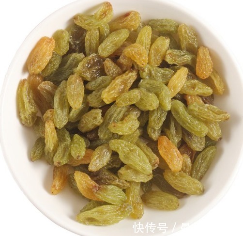 葡萄干|葡萄干和此物一起泡,睡前一杯,排出毒素,呵护子宫,皮肤更细白