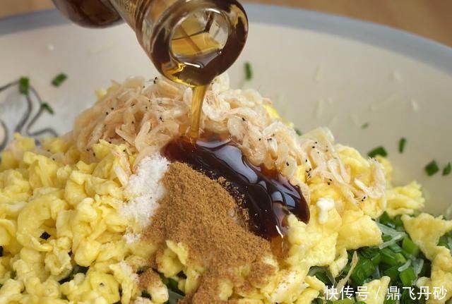 真正懒人早餐，不和面不醒面，出锅酥脆鲜香，早起10分钟就搞定