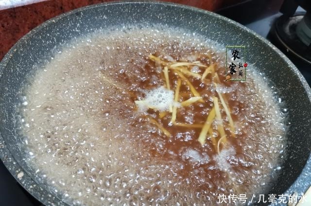 红糖|女人手脚冰凉,常煮它吃,每天一小碗好处多,冬天多吃手脚都暖和