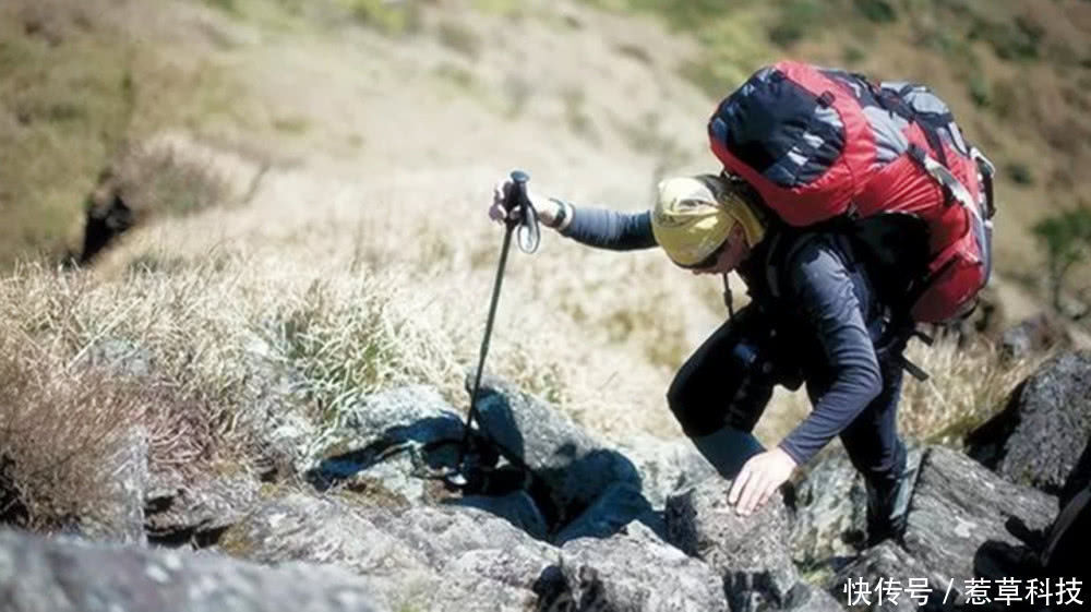 背包|外国人出门喜欢背包,而中国人喜欢带行李箱,这是为什么呢?