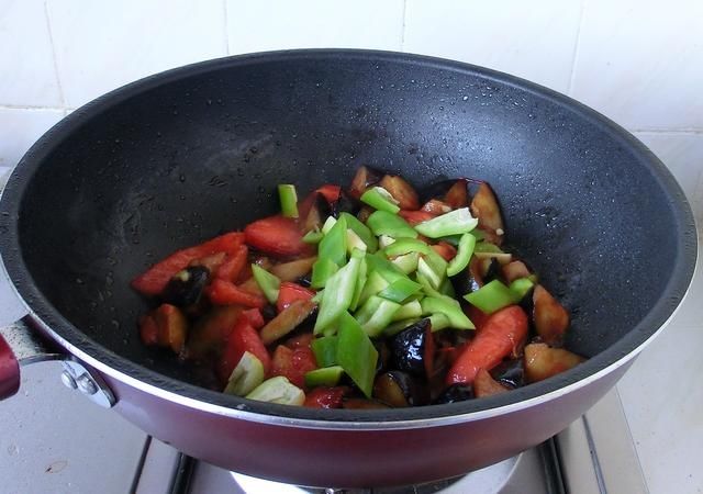 春节过后，“3种碱性”蔬菜要多吃，简单一做味道香，低脂助减肥