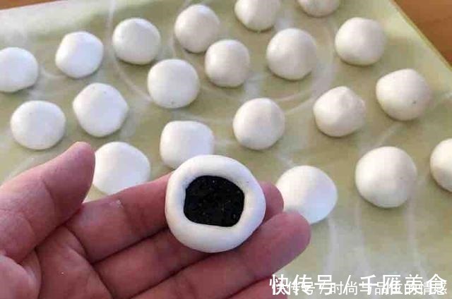 白头发增多，医生推荐多喝它，隔三差五吃1次，白头发慢慢没了