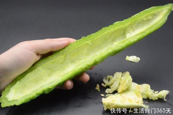 吃了30年苦瓜,才发现只需要切掉“苦源”,苦瓜一点都不苦!