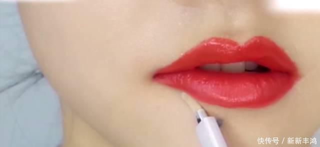 唇蜜|口红太贵?姑娘只用了1支口红 画出了8种唇色!
