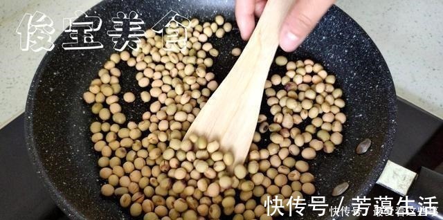 百吃不腻的经典甜品驴打滚,软嫩香甜,好配方值得收藏