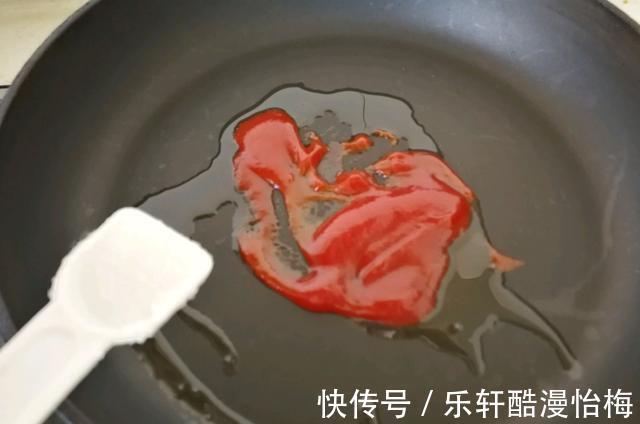 番茄酱|大虾这样做才入味，做法也简单得很，色香味俱全