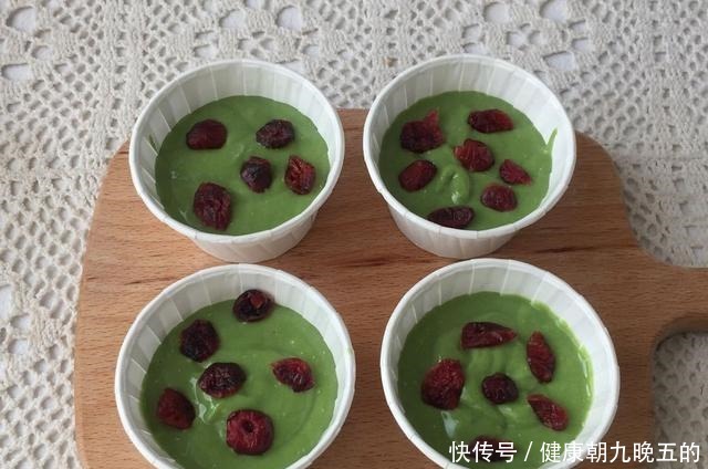 最近孩子迷上这早餐,松软香甜,搅一搅,蒸熟就能吃,好吃不上火