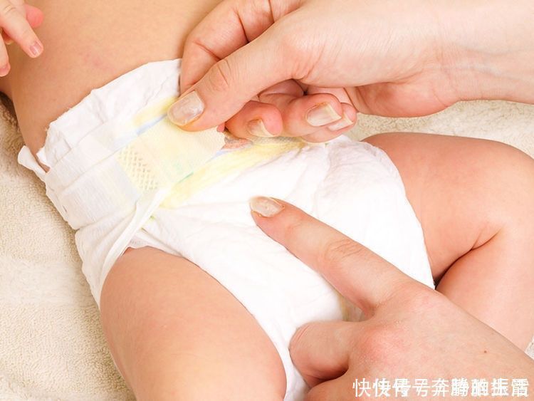 裤子|宝宝把尿如何进行,何时进行才是正确的宝妈想知道的都在这里
