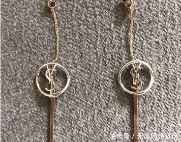 耳环 YSL女孩必备新技能,“口红管”秒变“耳环”,谁戴谁大牌