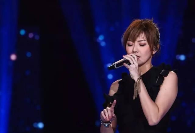 肖战加盟新综艺，有望和偶像同台，舅舅和侄女两大“活宝”将合体