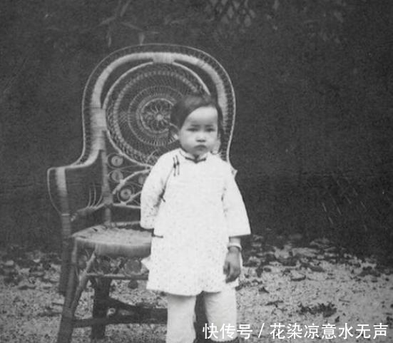 林徽因去世后,梁思成娶了小27岁娇妻,而金岳霖在她坟前大醉!