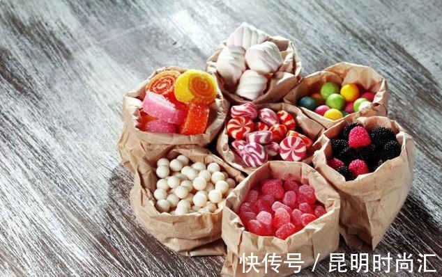 堵塞|血管堵塞的人,脸上会出现5种表现,若没有,恭喜你体内没有血栓