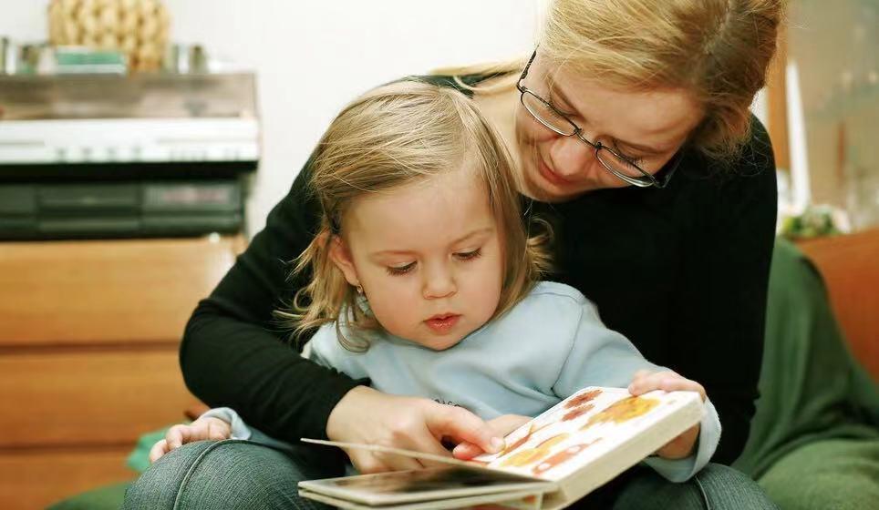 云宝|想让孩子越来越聪明,在三岁之前,妈妈们就要做对一件事