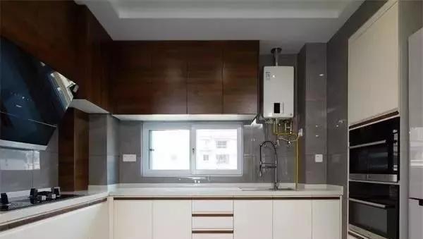 主卧|书房打掉给儿子做衣帽间,主卧的衣帽间太聪明了!145㎡让人羡慕