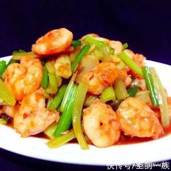 这12道家常菜的做法，简单好做，实惠好吃，招待客人面子特别满足