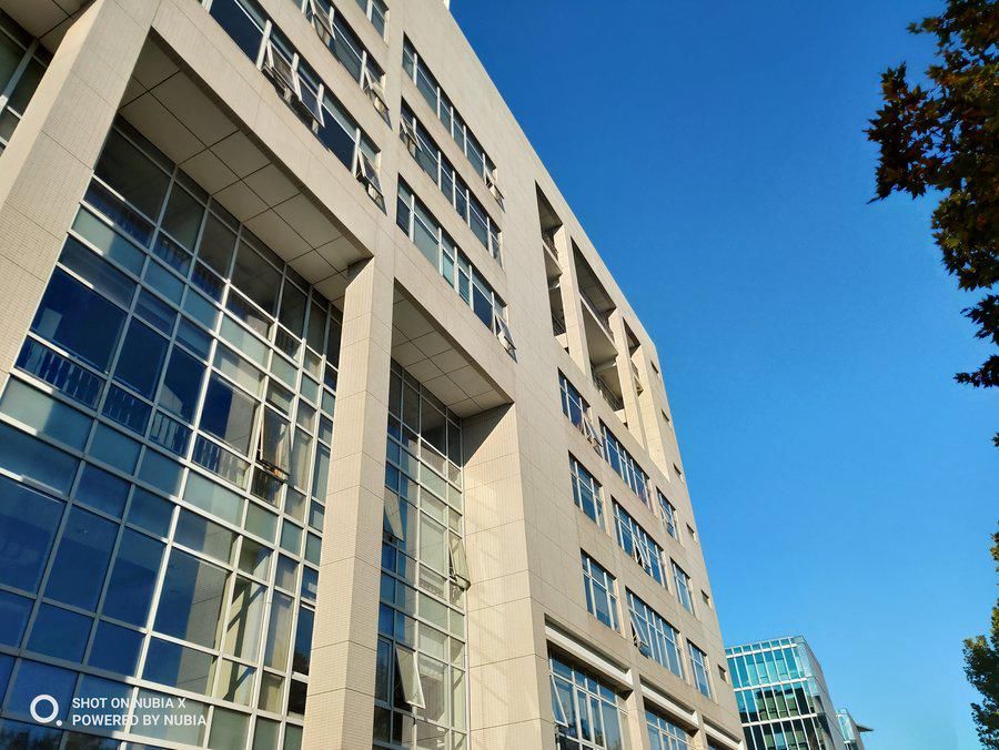 努比亚|实现全面屏的另一个方向 努比亚X全面评测