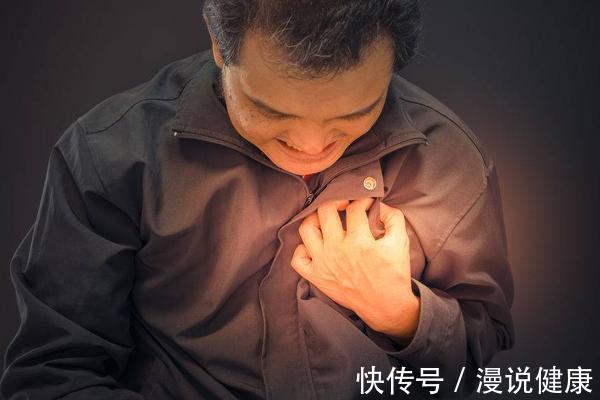 中老年人|心肌梗死发作的4大前兆,千万别忽视,抓住一个或许也能保命!