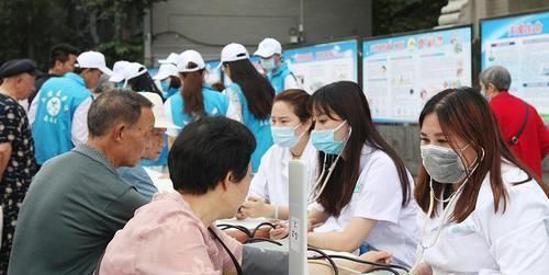 便秘|高血压患者最怕什么?这2个“致命时刻”,可得提前知晓