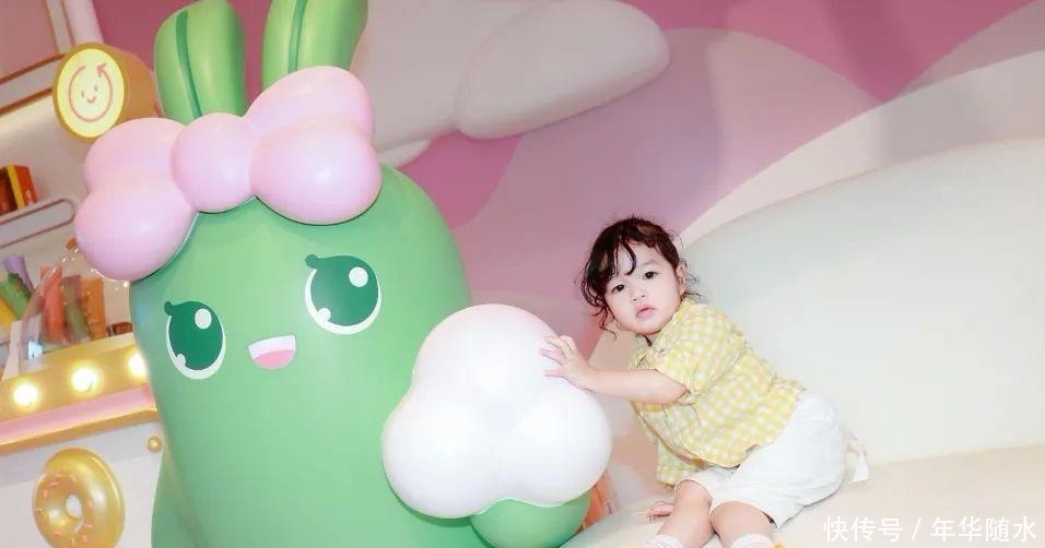 品牌|「最萌」咖啡馆背后，那些神仙联名都是怎么诞生的