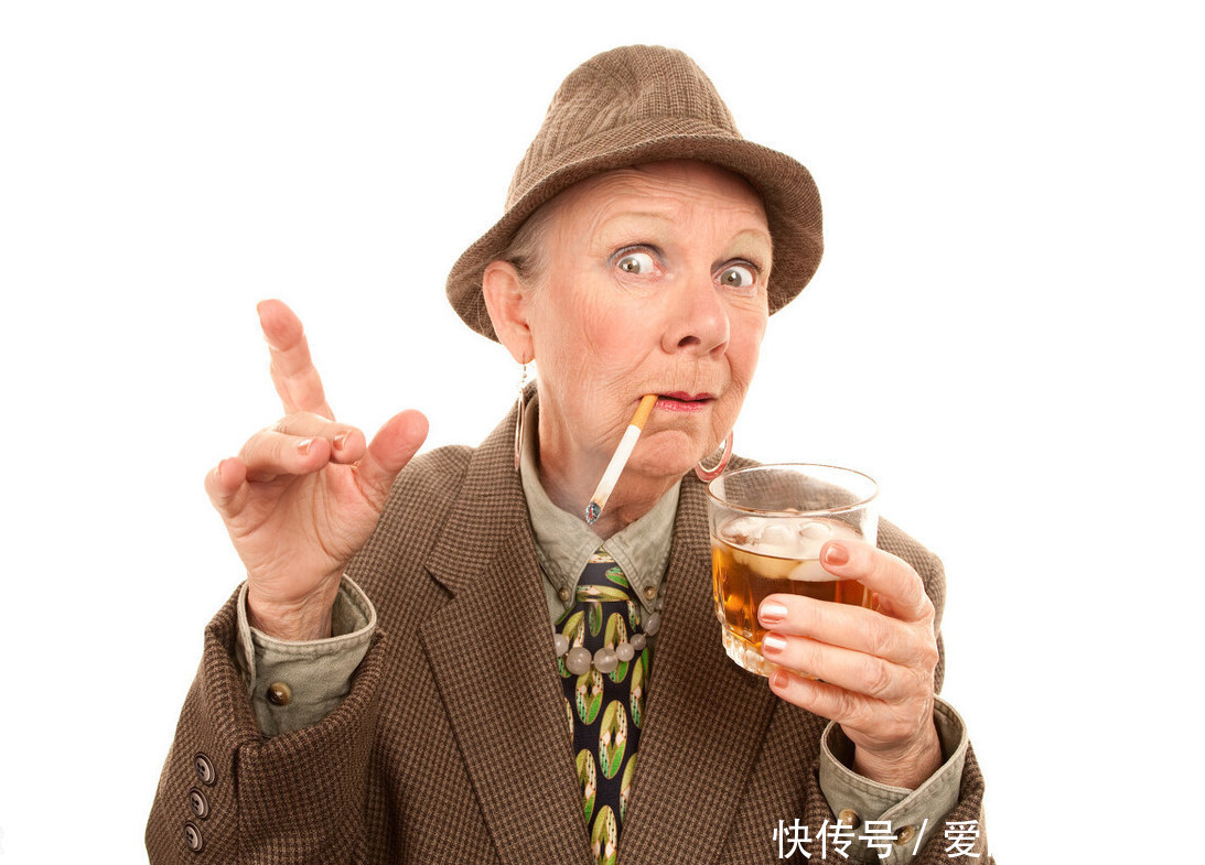  酒瘾|烟瘾和酒瘾，谁的伤害最大为了健康，应该先戒掉哪个