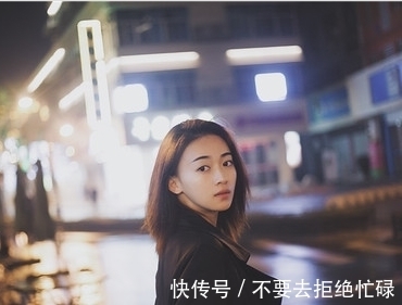 封面|新版“百变小樱”解锁?新造型荣登时装封面,就是这位吴氏女星