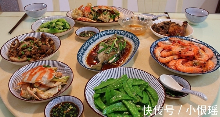 烹调|在家做饭就是实惠,一桌菜花了不到150,在外面吃至少要600块