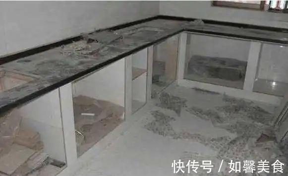 手艺|老师傅花3千块砌橱柜，这手艺真是绝了，效果比3万的成品柜还好！