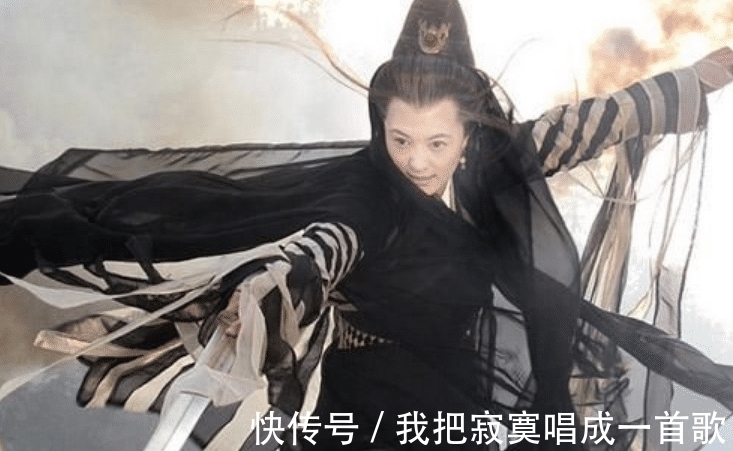 武功@金庸笔下最蠢的高手,放着本门2大神功不学,只苦练自创三流武功