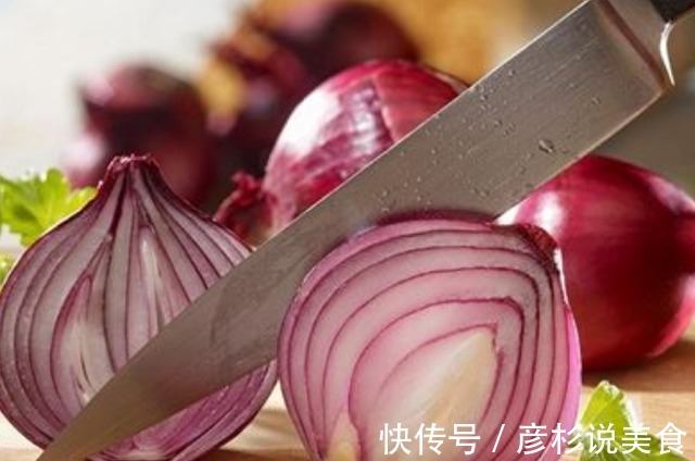 油炸食品|高血压患者不能吃洋葱若想稳定血压,真正不能吃的是这3物