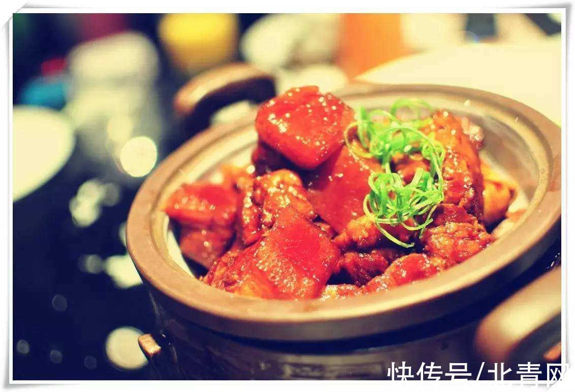 胆囊结石|两块炸鸡下肚，26岁小伙进到“鬼门关”走了一遭！最近贴秋膘悠着点