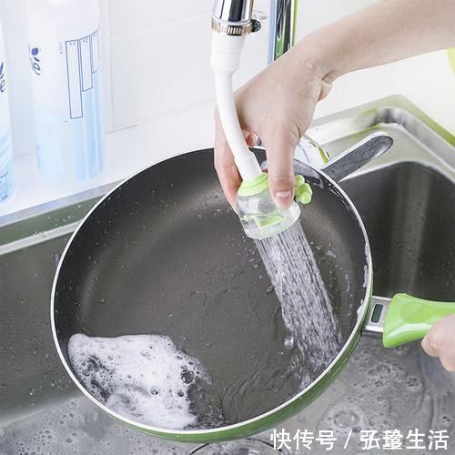 吸水|去老同学家发现电线早已不埋墙里了，瞧瞧下图这么弄，太高明了