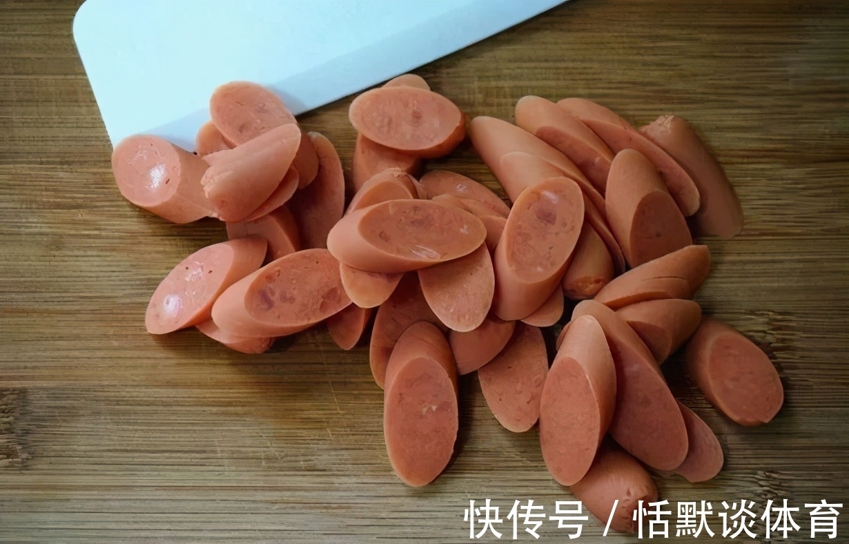 dh一岁男童吃错药,陷入昏迷,抢救后脑死亡,父母无奈放弃治疗