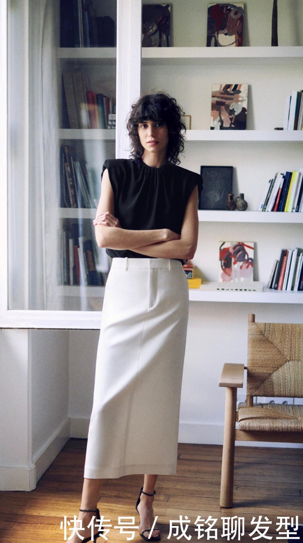 黑色|夏日最简单的打扮“黑白配”,清新时尚又好搭配,端庄得体又高级