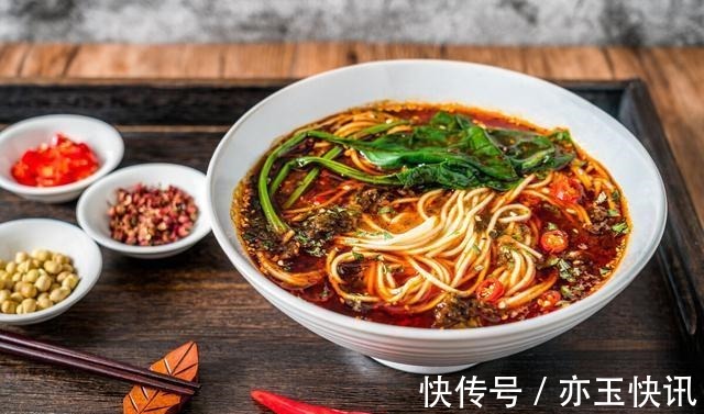 糖尿病患者|糖尿病人吃哪些主食,不容易升血糖?介绍4样,健康吃